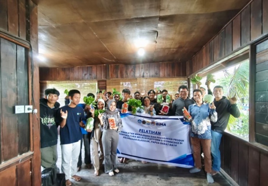 Dosen UNIMUDA Sorong Berikan Pelatihan Manajemen dan Strategi Pemasaran Tanaman Hortikultura di Kelurahan Klasuluk, Provinsi Papua Barat Daya